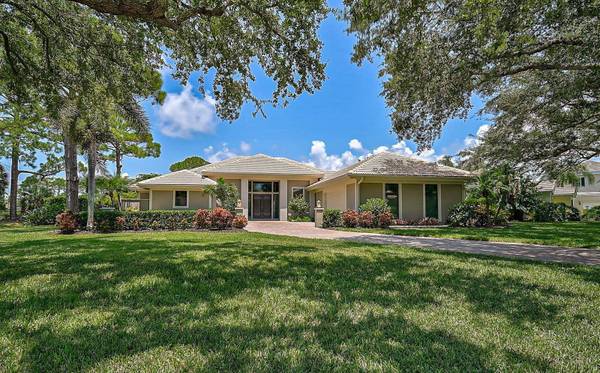 627 EAGLE WATCH LN, Osprey, FL 34229