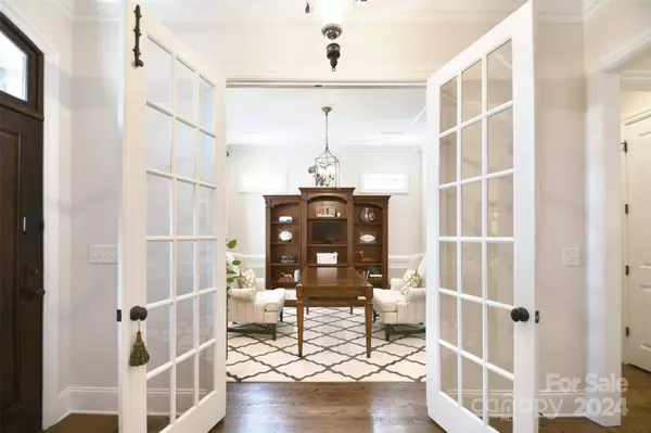 9923 Clarkes View PL NW, Concord, NC 28027