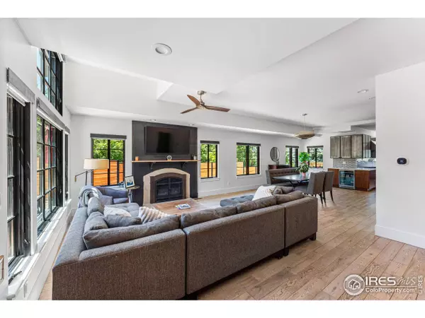 909 Baseline Rd, Boulder, CO 80302