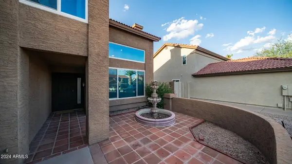 3916 E DESERT FLOWER Lane, Phoenix, AZ 85044