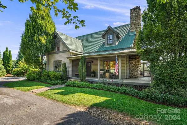 2224 Brevard RD, Arden, NC 28704