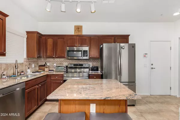 2727 N Price Road #53, Chandler, AZ 85224