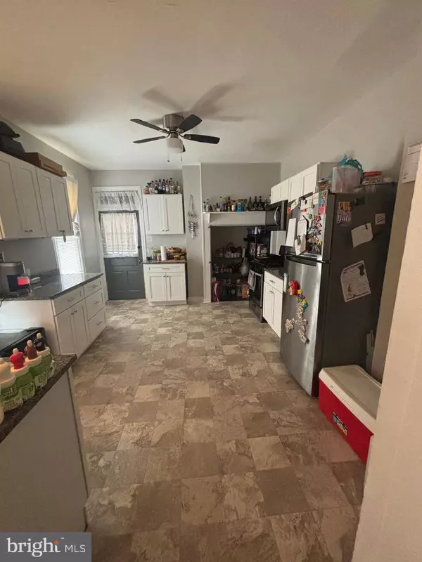 718 WALLACE ST, York, PA 17403