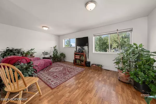 125 Montgomery WAY, Palmer, AK 99645