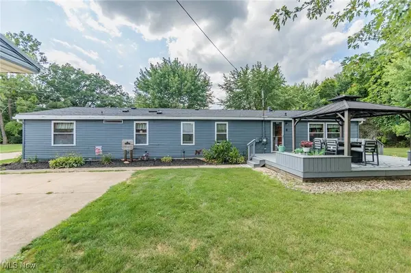 10037 Homestead RD, Wadsworth, OH 44281