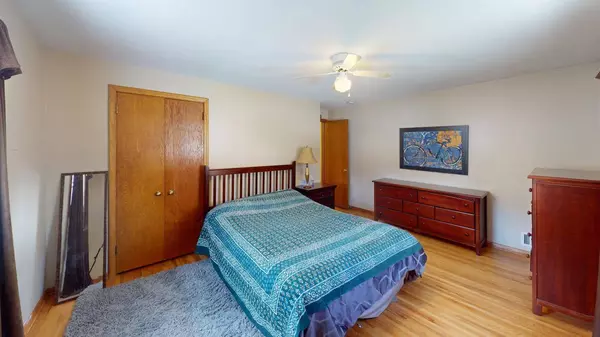 6009 Chicago AVE, Minneapolis, MN 55417