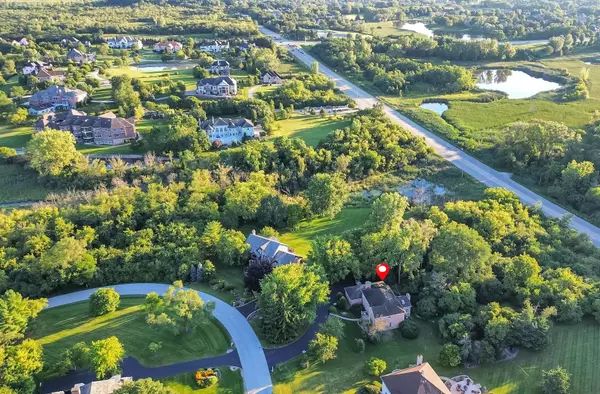 58 Overbrook RD, South Barrington, IL 60010