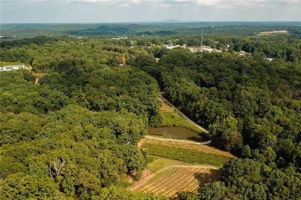 9975 BALL GROUND HWY, Ball Ground, GA 30107