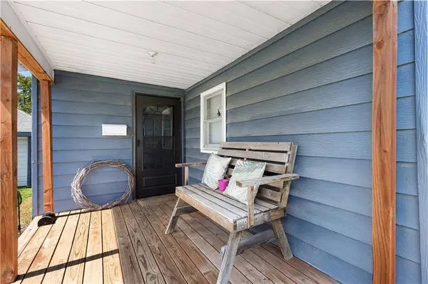 313 S 4th ST, Odessa, MO 64076