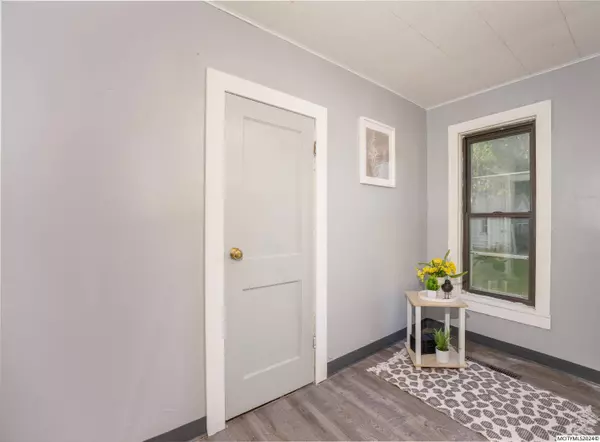 108 E Walnut ST, Manly, IA 50456