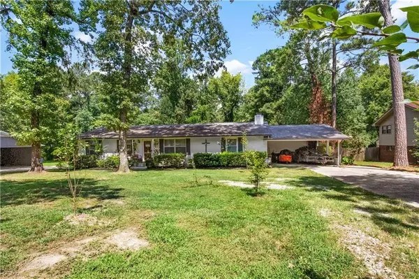 13 Glen View DR NE, Rome, GA 30165