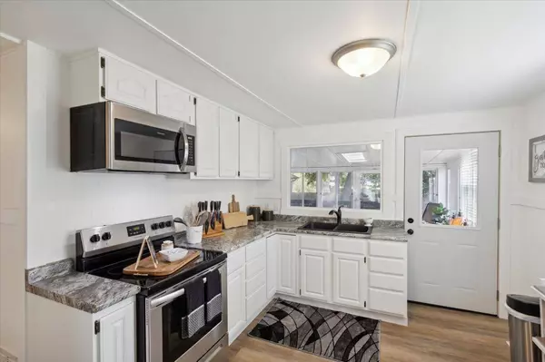 1103 Jerome Avenue, Janesville, WI 53546