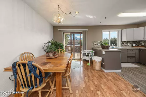 125 Montgomery WAY, Palmer, AK 99645