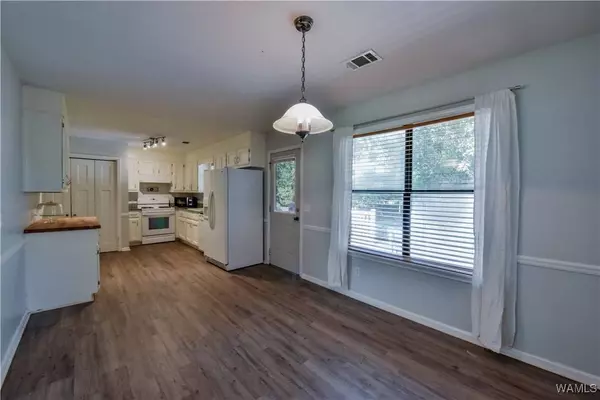 10620 Hunnicutt RD, Coaling, AL 35453