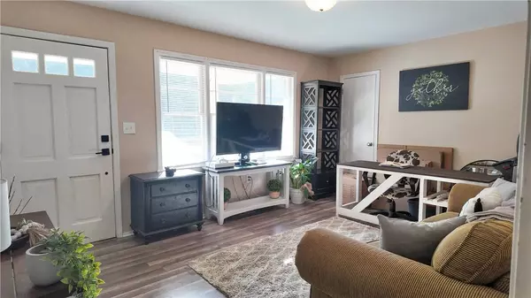 202 Hazelwood AVE, Anderson, SC 29626