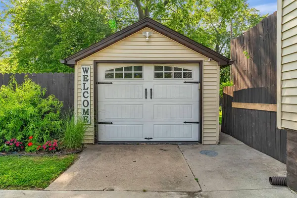 1319 19TH Street, Port Huron, MI 48060 5501