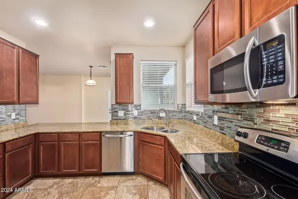 3832 E LESLIE Drive, Gilbert, AZ 85296