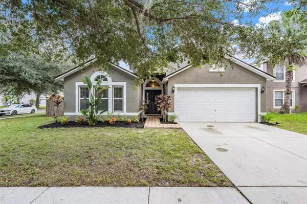 10402 FLY FISHING ST, Riverview, FL 33569