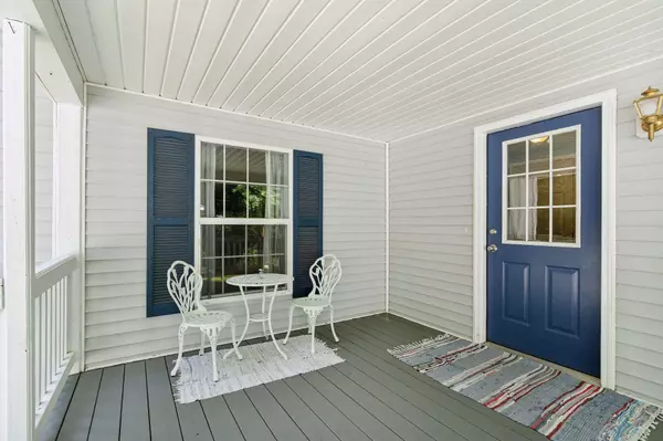 60 Town Farm RD, Gray, ME 04039