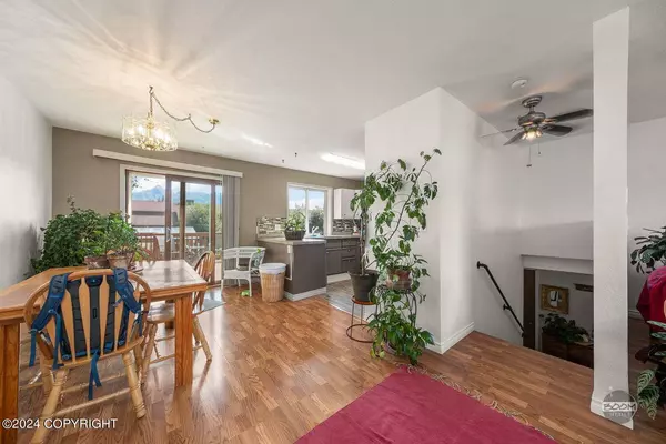 125 Montgomery WAY, Palmer, AK 99645