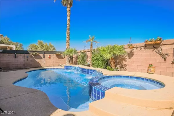 7476 Aurora Glow Street, Las Vegas, NV 89139