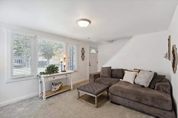 1103 Jerome Avenue, Janesville, WI 53546