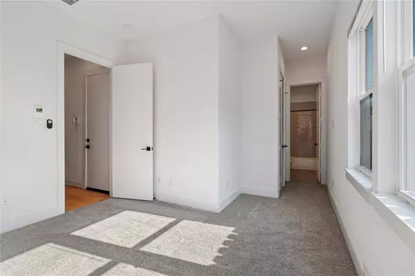 2117 Engelmohr ST #A, Houston, TX 77054