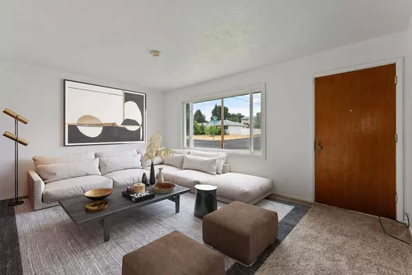 3804 E Cleveland Ave, Spokane, WA 99217