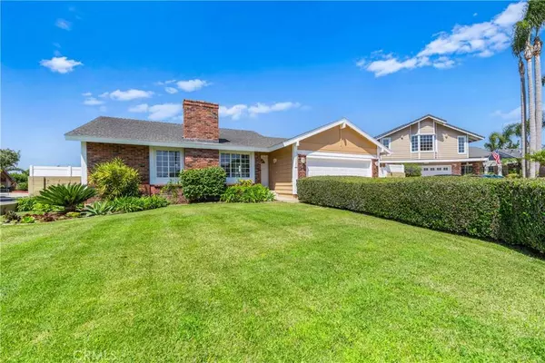 17361 Frans LN, Huntington Beach, CA 92649