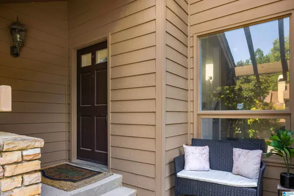 3033 CAHABA CLIFFS DRIVE #3033, Birmingham, AL 35243