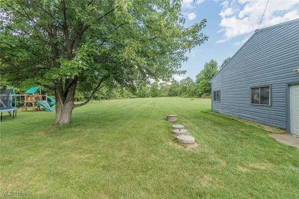 10037 Homestead RD, Wadsworth, OH 44281