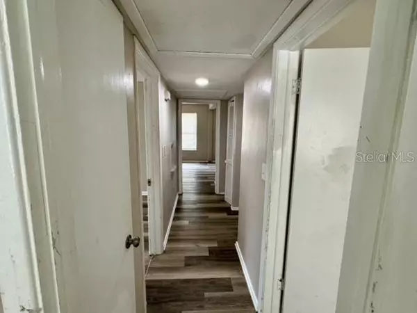 901 KENSINGTON DR, Cocoa, FL 32922