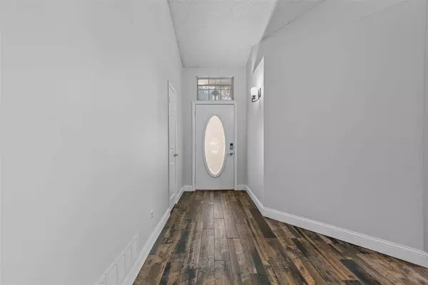 2701 Thunderbird Drive, Denton, TX 76207