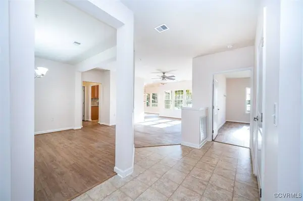 1030 Westwood Village WAY #204, Midlothian, VA 23114