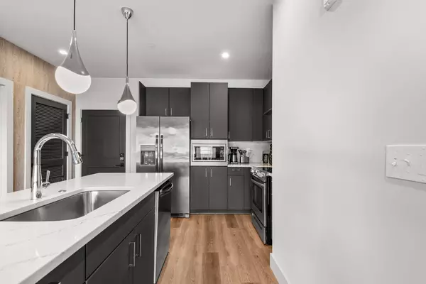 303 31st Ave #N #313, Nashville, TN 37203