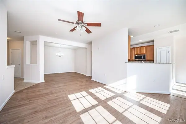 1030 Westwood Village WAY #204, Midlothian, VA 23114