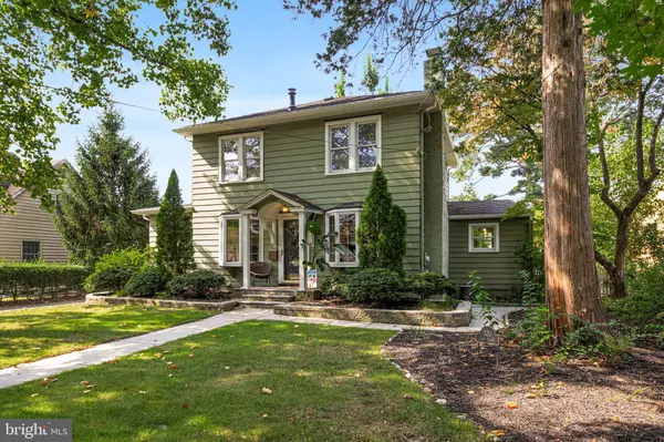 320 CREST AVE, Haddon Heights, NJ 08035