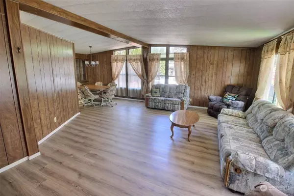 4501 Addy ST #17, Washougal, WA 98671