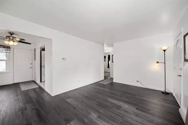 211 E Longfellow Ave, Spokane, WA 99207