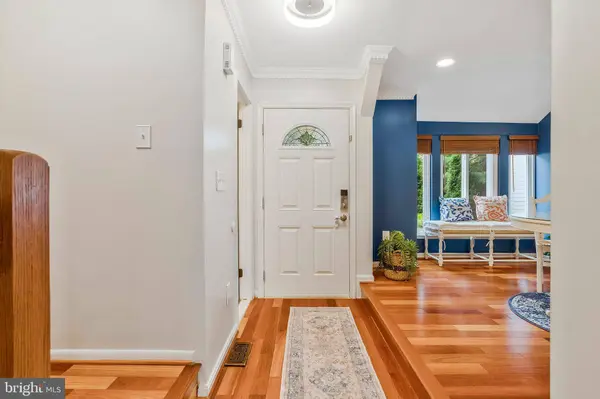 2026 CHADDS FORD DR, Reston, VA 20191