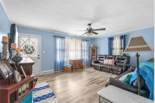 12 Dendy ST, West Pelzer, SC 29669