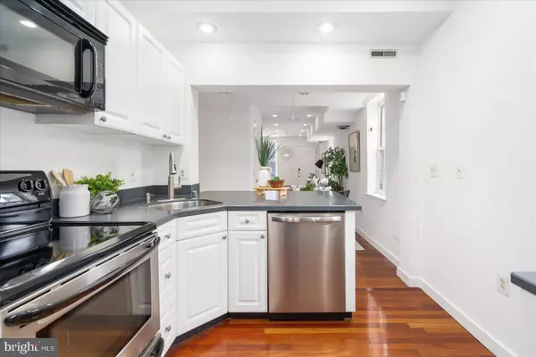 3023 FAIT AVE, Baltimore, MD 21224