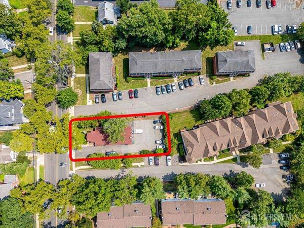 215 Amboy AVE, Metuchen, NJ 08840