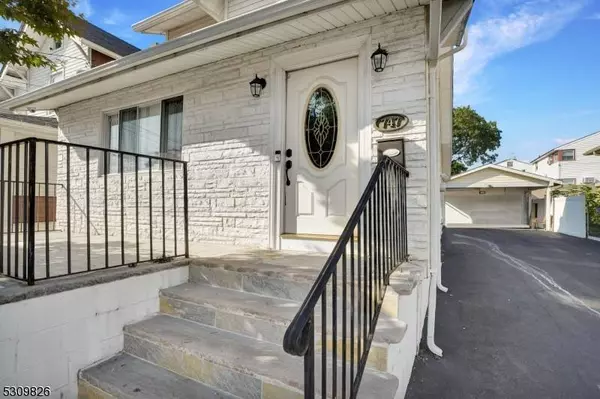 747 20th Ave, Paterson City, NJ 07504