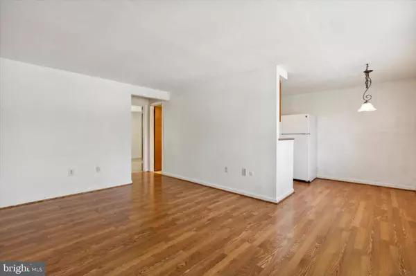 250 TANGLEWOOD LN #M-1, King Of Prussia, PA 19406