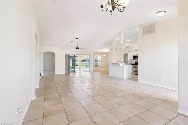 1704 NE 44th ST, Cape Coral, FL 33909