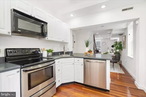 3023 FAIT AVE, Baltimore, MD 21224