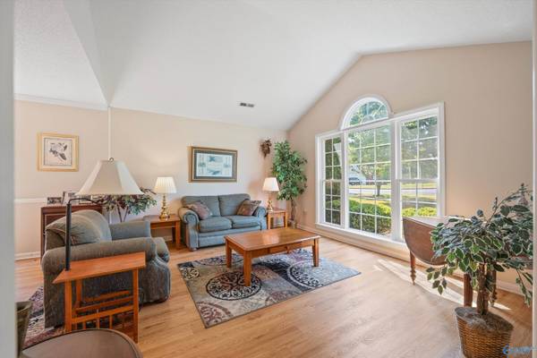 146 Medicine Bend Drive, Madison, AL 35758