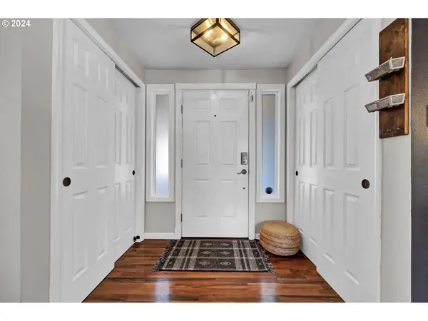 3395 WALTON LN, Eugene, OR 97408