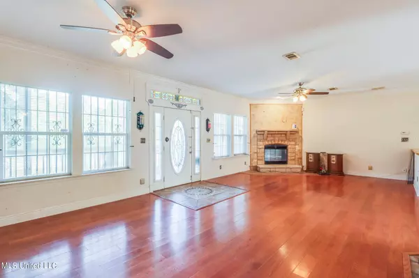 11414 Lorraine Road, Gulfport, MS 39503